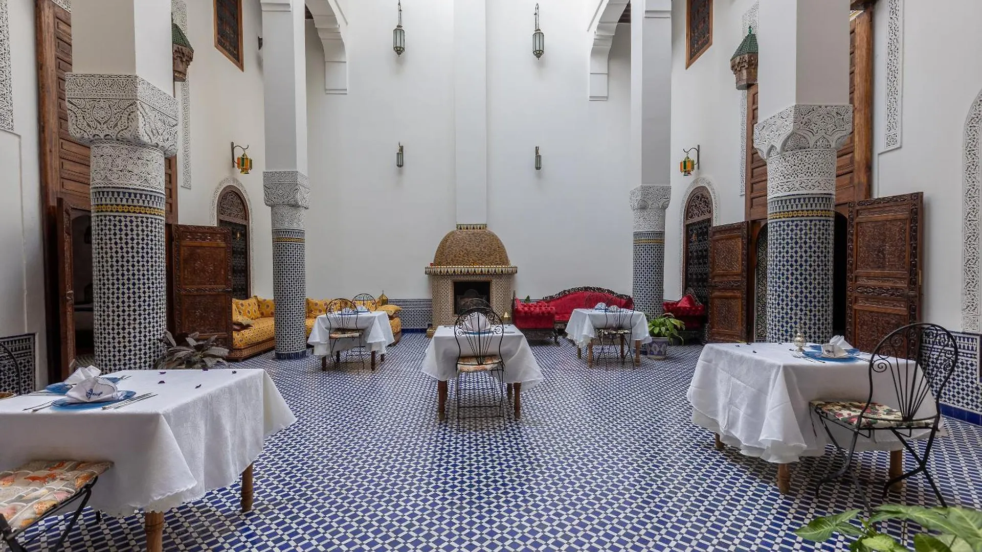 Palais Nazha Fes - Luxury Lodging 5*,