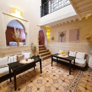 riad-casa-sophia.marrakeshhotelsmorocco.com/